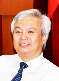 PGS - TS Phan Thanh Bình, Giám đốc ĐH Quốc gia TPHCM Ưu tiên đẩy mạnh quản trị đại học